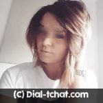 Étudiante timide de Cannes cherche rencontre avec homme délicat