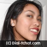Très jolie asiatique aimerait qu’on lui masse les pieds (Angoulême)