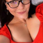 Milf sud-américaine à Charleville-Mézières pour discussion célibataire en ligne très coquine