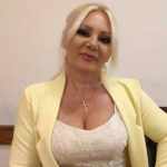 Bayonne — Claudette 52 ans cherche un tchat pour rencontrer un vrai amant chaud